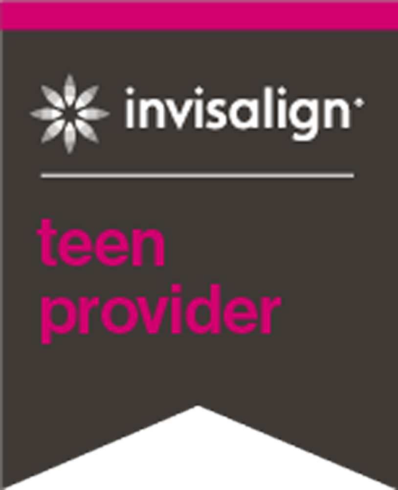 invialign teen banner